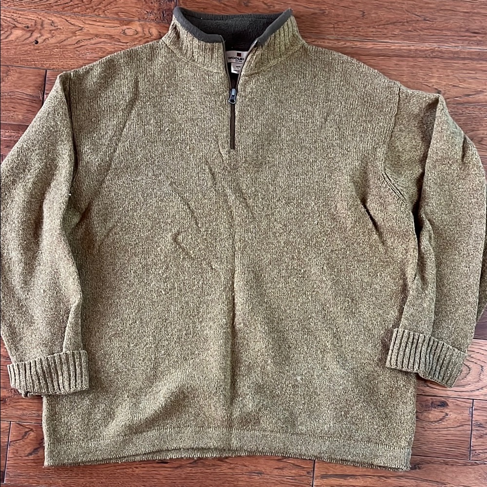 Woolrich 100% wool Green Zip Up Sweater